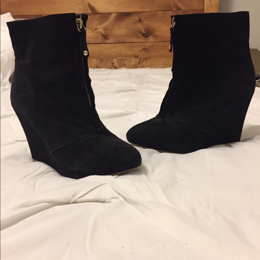 Zara black suede booties Size 37